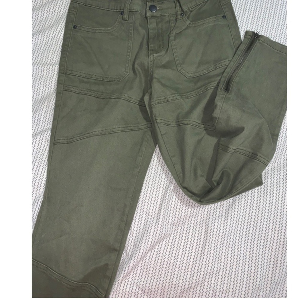 Low rise stretch jeans NWT